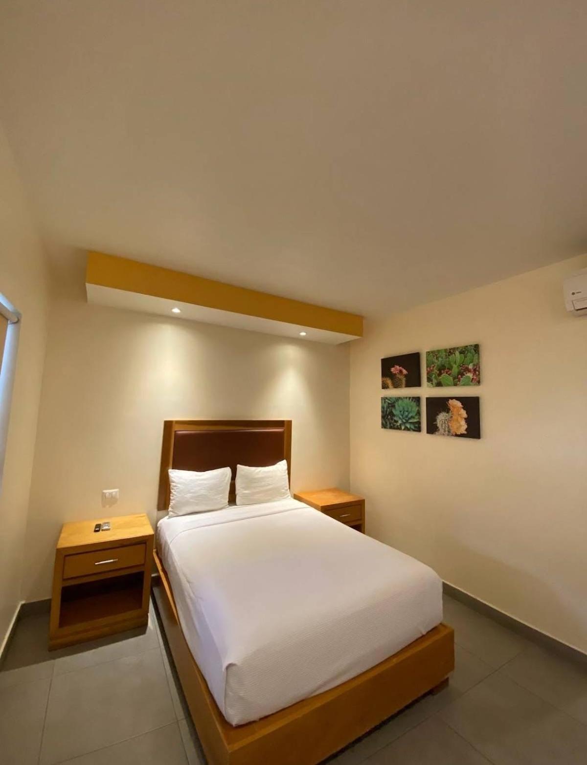 Hotel Buen Valle Torreon Exterior photo